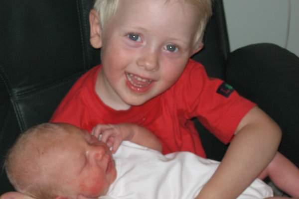 Different pictures of Fabian and&nbsp;Samuel