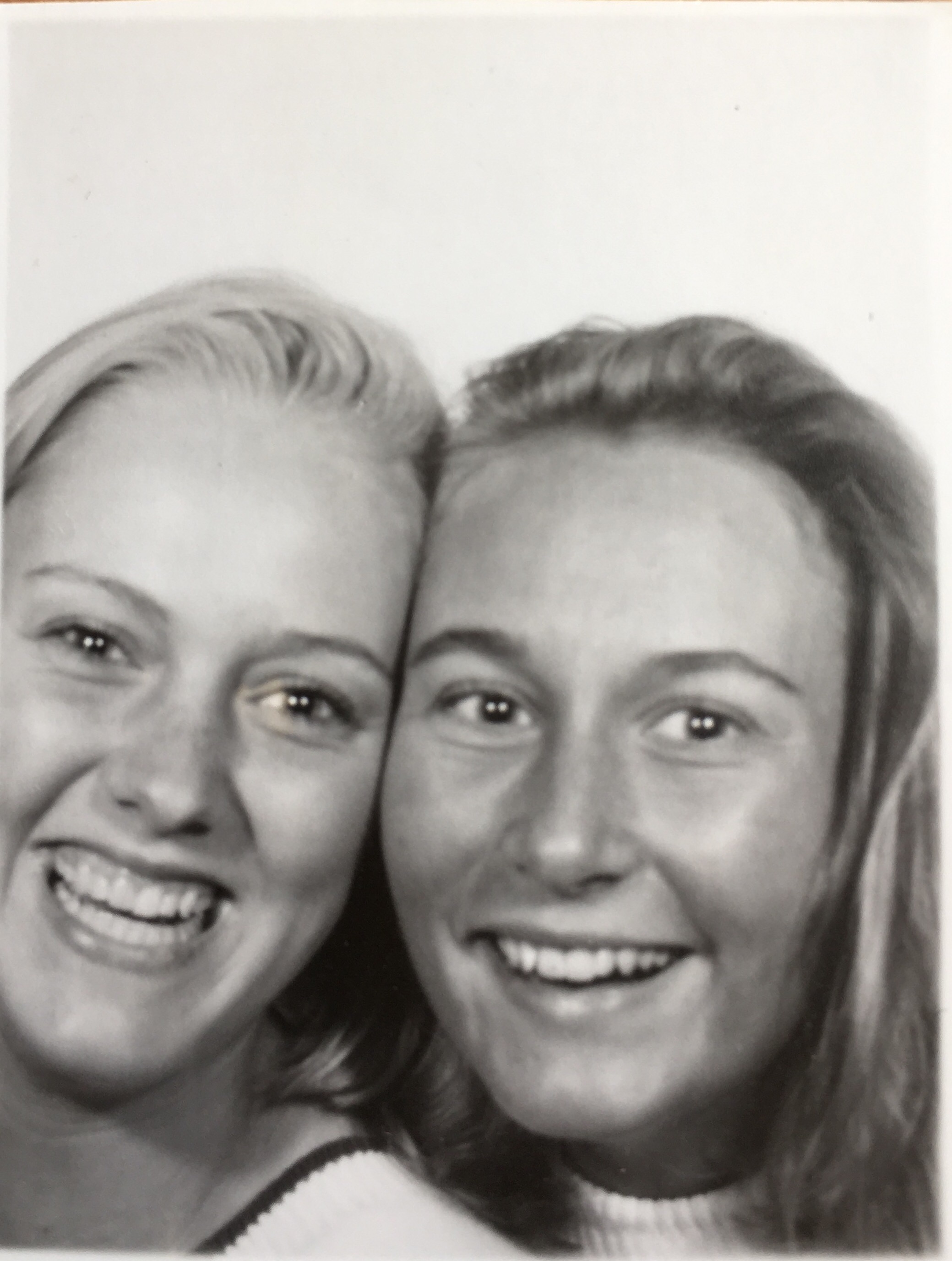 Friendship annus 1990