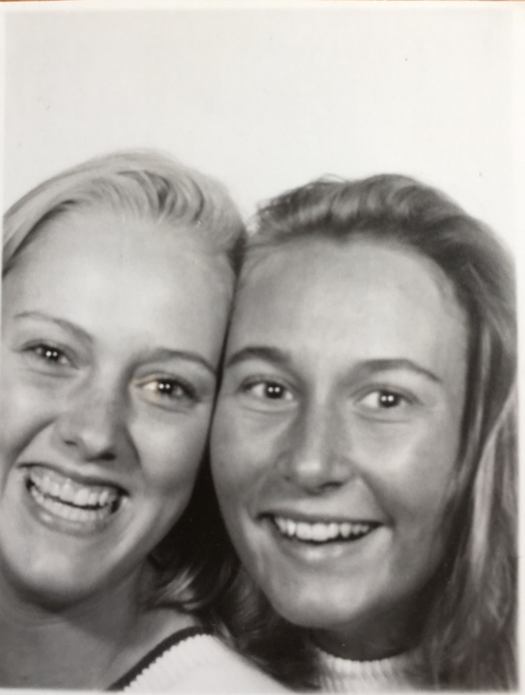 Friendship annus 1990